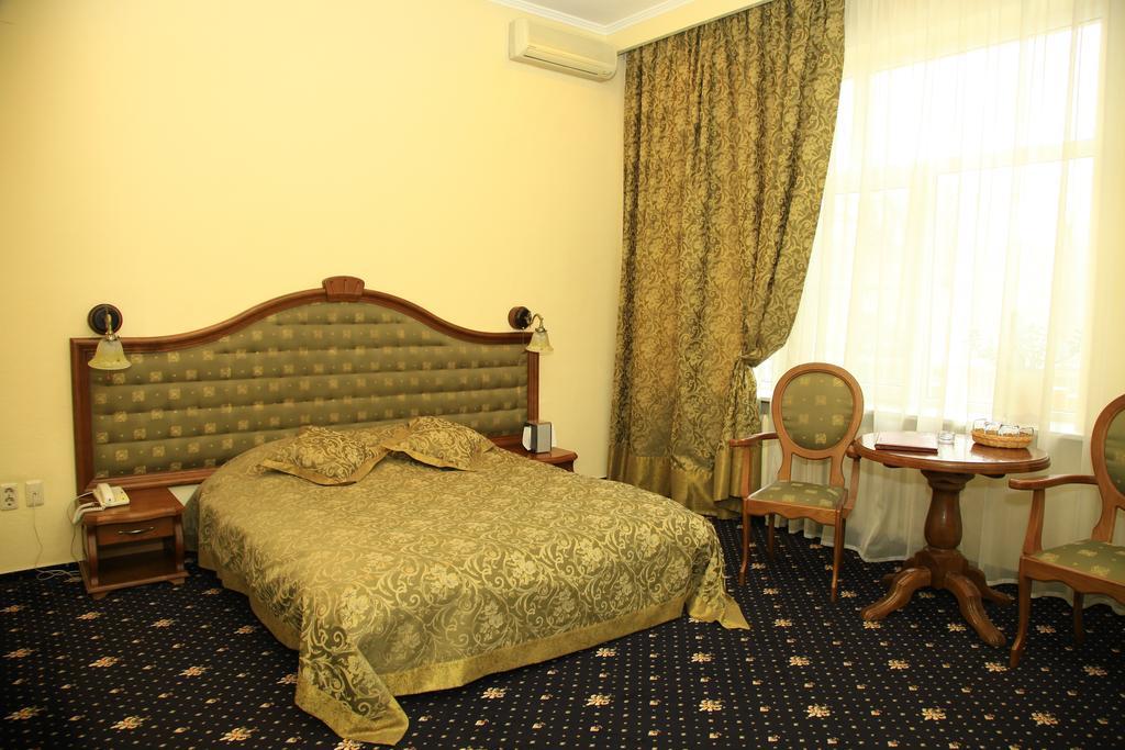 Pushkinskaya Hotel Rosztov-na-Donu Kültér fotó